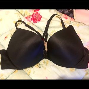 Victoria’s Secret Very Sexy Plunge Push-up 34B